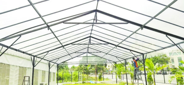 A-shape Transparent Canopy 3 4