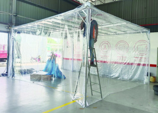 Transparent Flat Canopy cw Transparent Sidewall