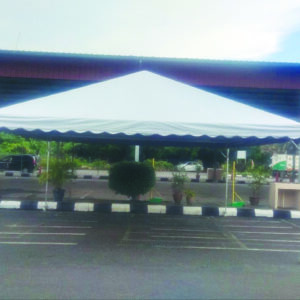 Pyramid Canopy cw Wheels